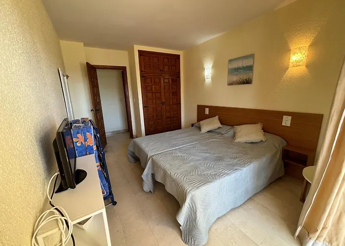 Playa Grande Primera Linea-serviden Апартаменти Денія