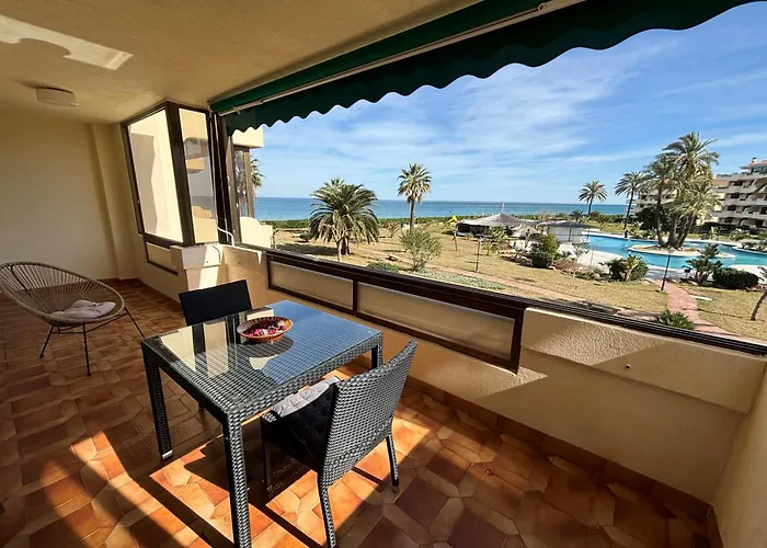 Апартаменти Playa Grande Primera Linea-serviden Денія