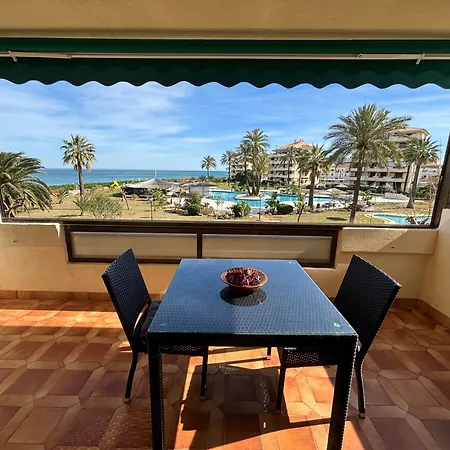 Playa Grande Primera Linea-serviden